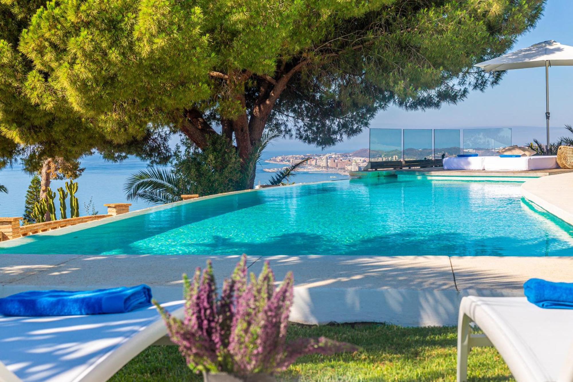 Lxr Villa With Breathtaking Views To The Mediterranean 4 Hab Torremuelle Exteriör bild